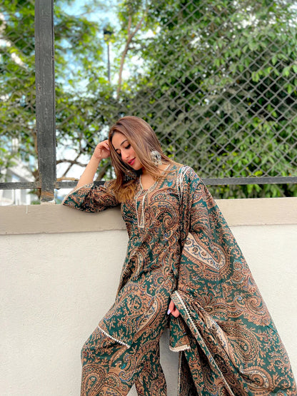 Green Paisley Print Cotton Suit Set
