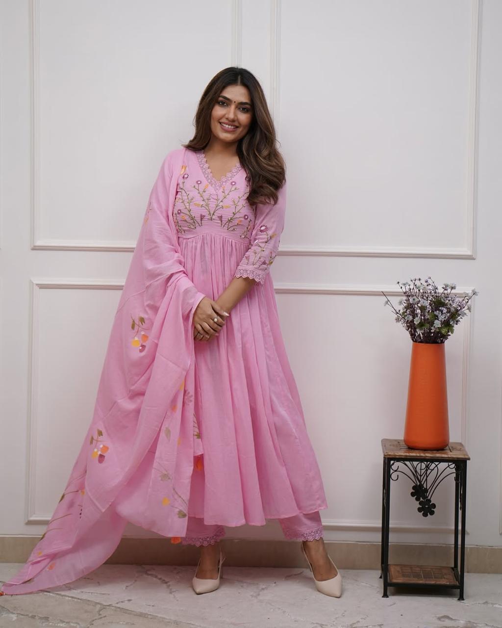 Pink Embroidery Kurta And Pant With Dupatta For Women