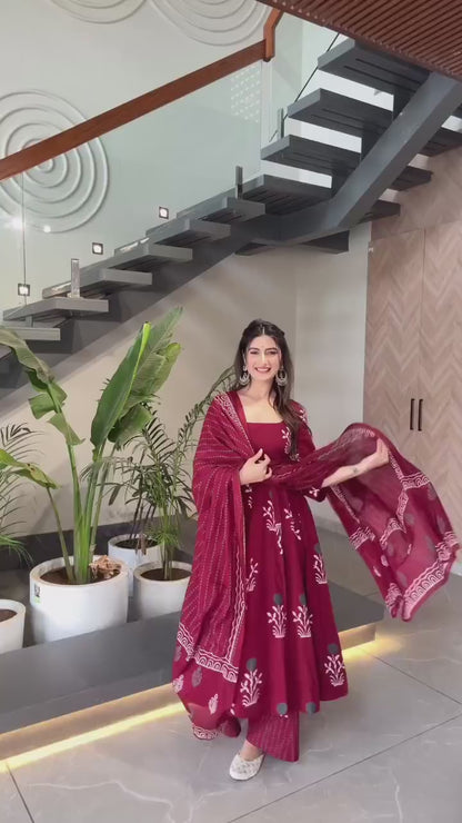 Red Cotton Kurta And Pant With Dupatta For Women